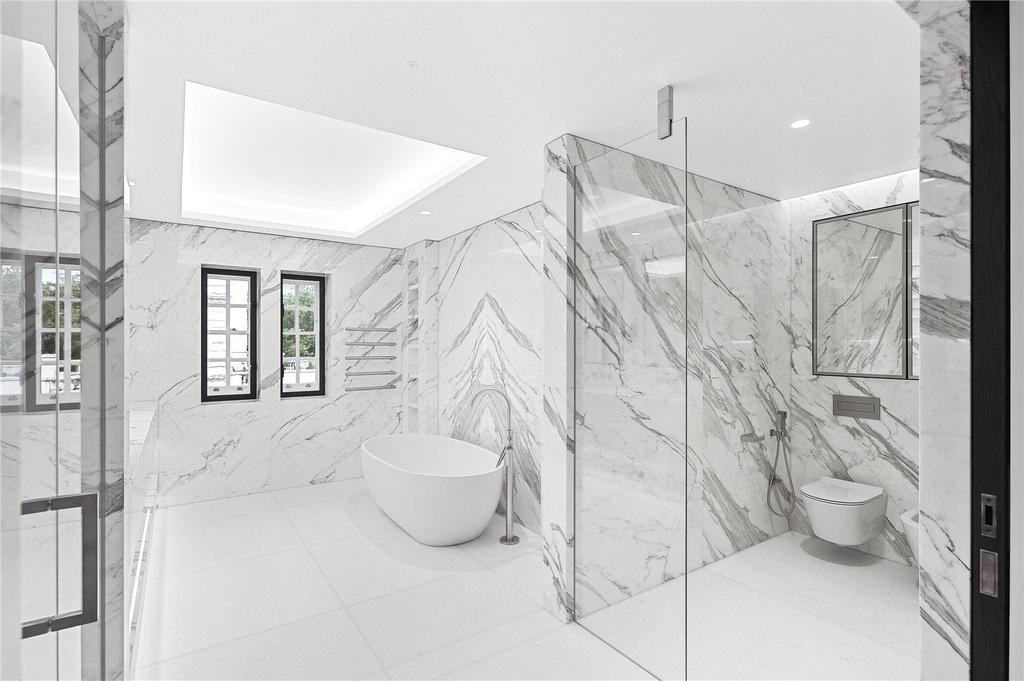 Apt 6, William St