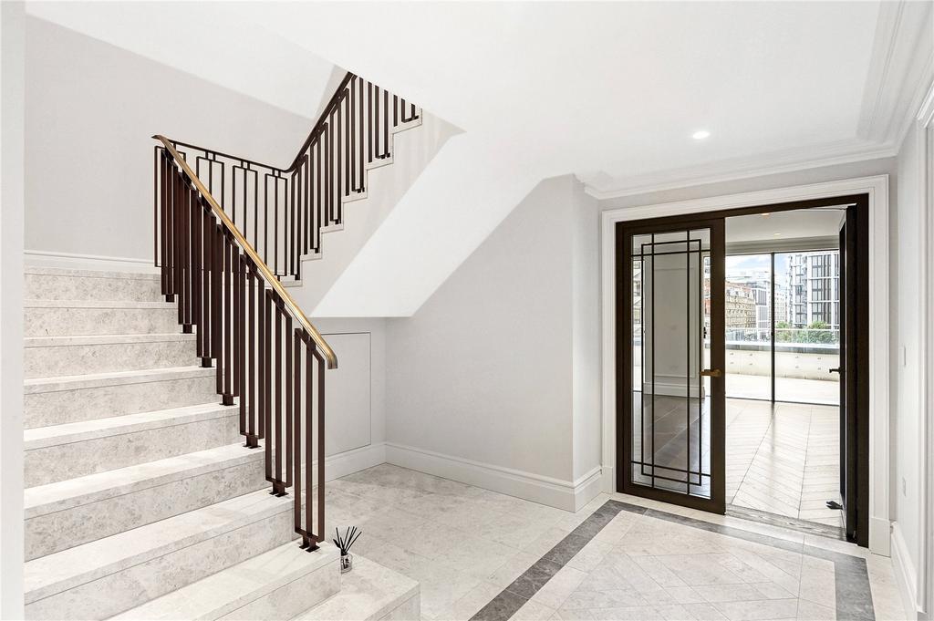 Apt 6, William St