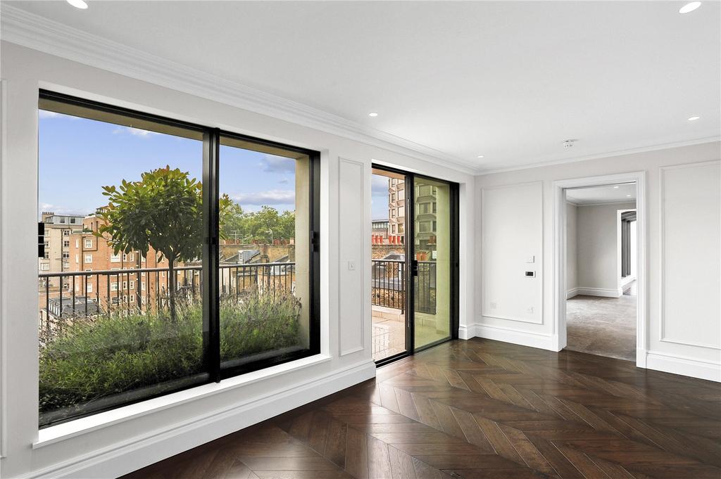Apt 6, William St
