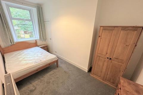 2 bedroom flat to rent, Hutcheon Street, City Centre, Aberdeen, AB25