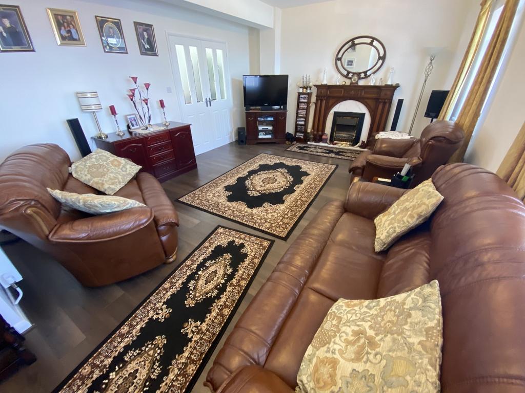 Garth View, Swansea, City And County of Swansea. 4 bed