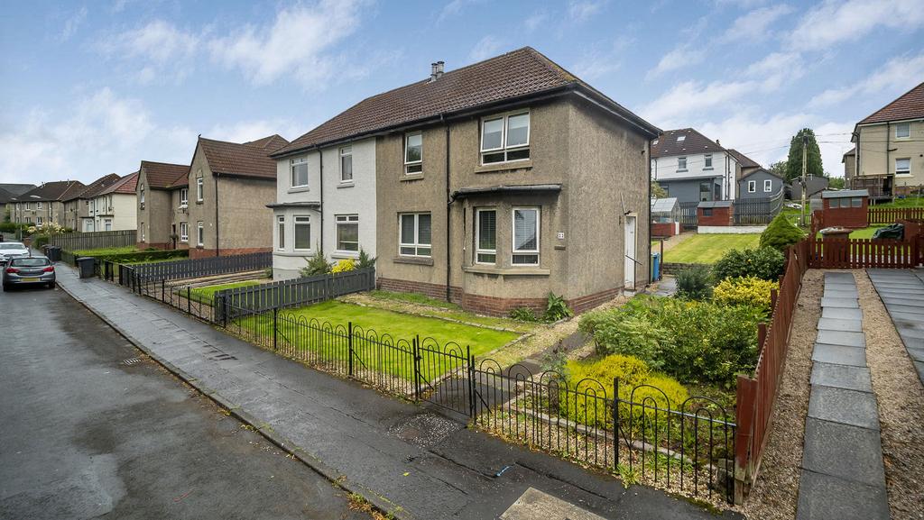 Carnock Crescent, Barrhead G78 3 bed semidetached house for sale £