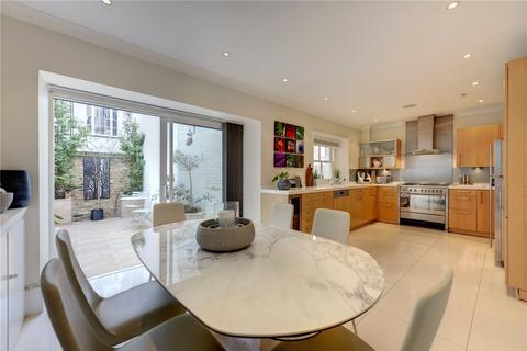 3 bedroom mews to rent, Richardsons Mews, London, W1T