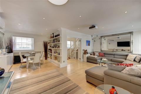 3 bedroom mews to rent, Richardsons Mews, London, W1T