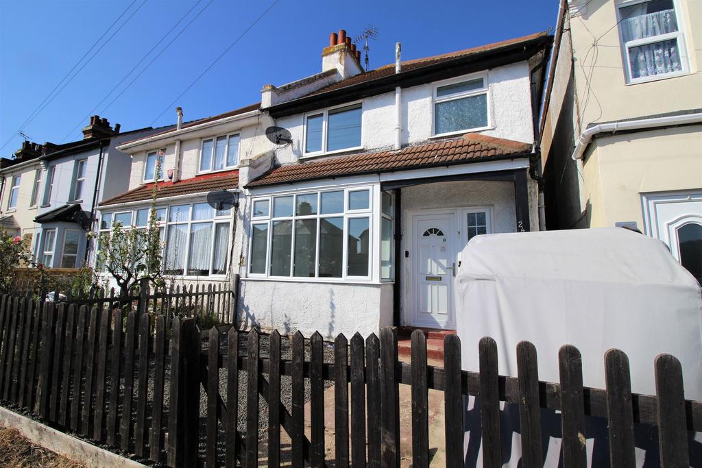 St Osyth Road, ClactononSea 3 bed semidetached house £1,250 pcm (£