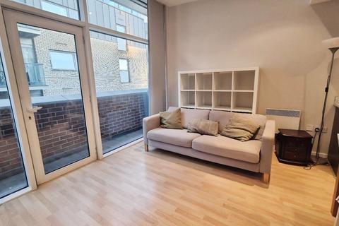 2 bedroom flat to rent, The Boatmans, 42 City Road East, Southern Gateway, Manchester, M15