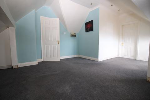 1 bedroom flat to rent, Freeland Road, Clacton-on-Sea