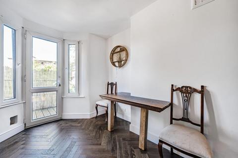 215 Railton Road, London, SE24 0LX