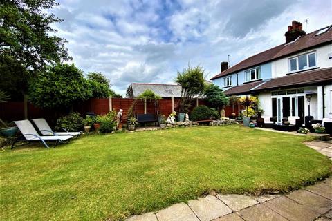 3 bedroom semi-detached house for sale, Rainford Road, Windle