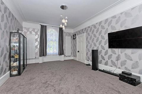 6 bedroom detached house for sale, Medway Road, Gillingham, Kent, ME7