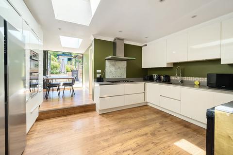 3 bedroom semi-detached house for sale, Boundary Road, Wooburn Green, High Wycombe, HP10