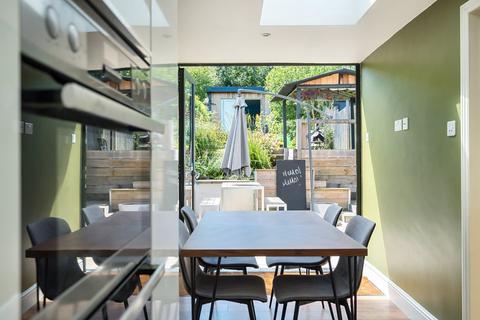 71 Boundary Road, Wooburn Green, High Wycombe, HP10 0DH