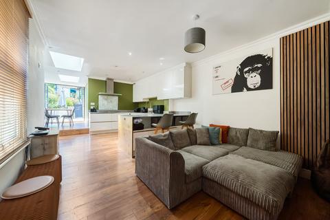 71 Boundary Road, Wooburn Green, High Wycombe, HP10 0DH