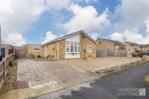 74 Clover Road, Attleborough, NR17 2JQ