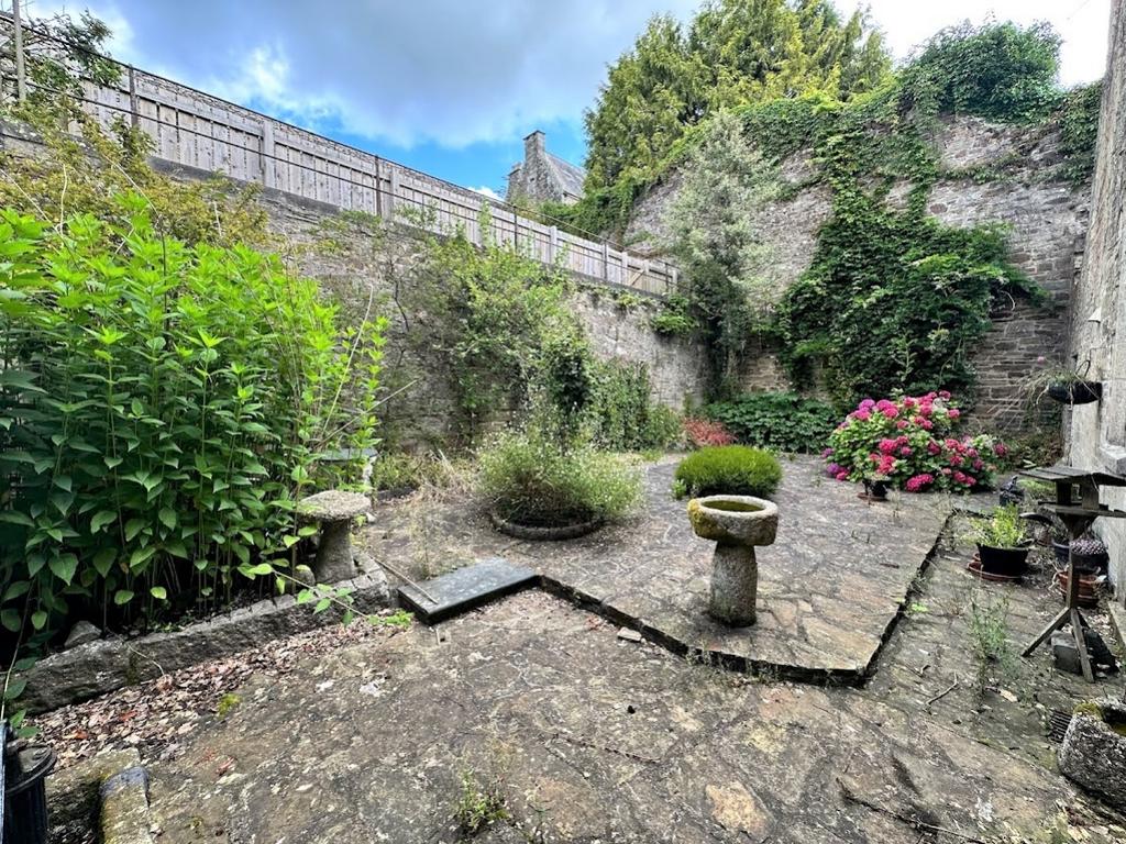 Berrycoombe Road, Bodmin, Cornwall, PL31 4 bed house for sale £400,000
