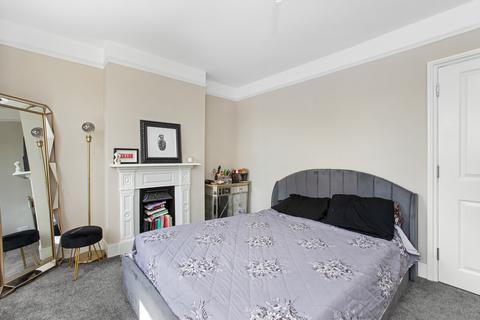96 Churchill Road, South Croydon, CR2 6HB