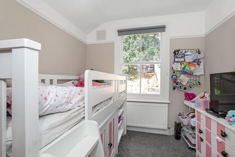 96 Churchill Road, South Croydon, CR2 6HB