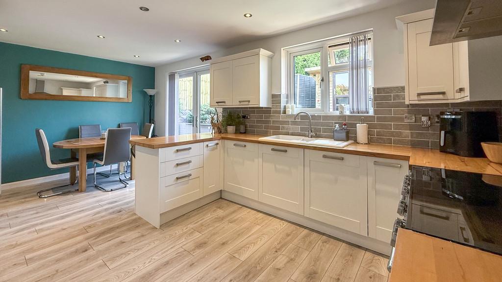 Kitchen/dining room