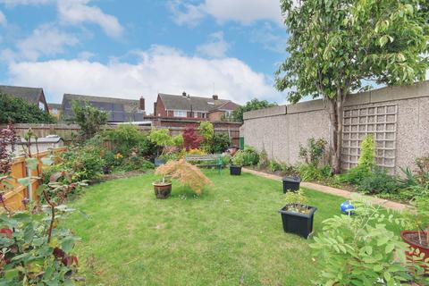 3 bedroom end of terrace house for sale - Spinney Way, St. Ives