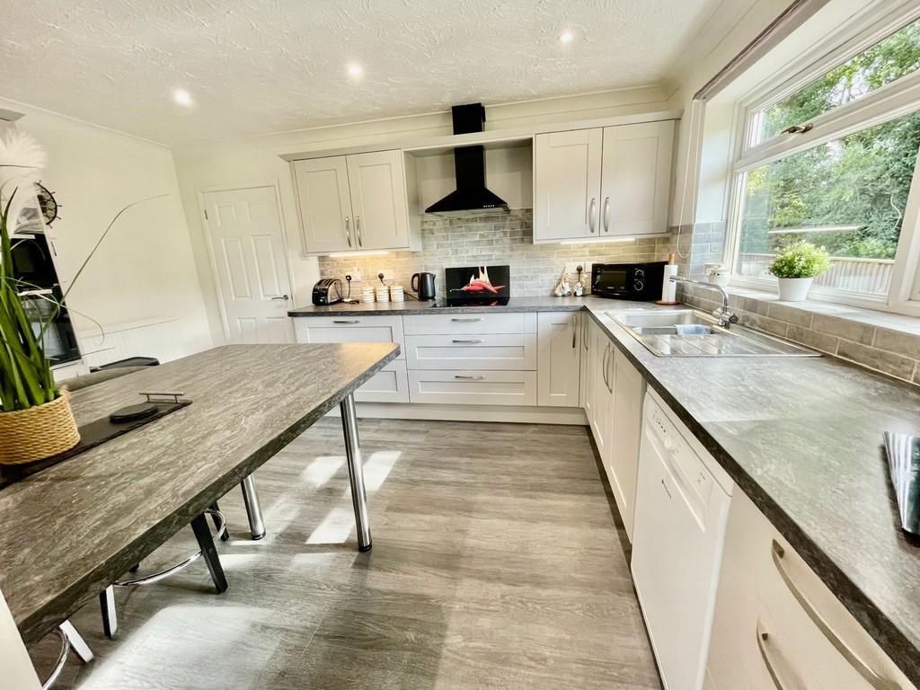 Roman Bank, Holbeach Bank 3 bed detached bungalow for sale £295,000