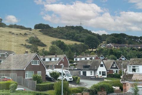 undefined, Bryn Castell, Conwy