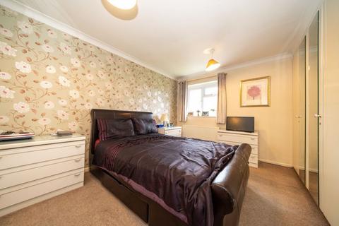 2a Westlecote Gardens, Luton, LU2 7DR