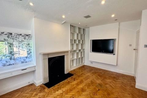 undefined, Addison Way, Hampstead Garden Suburb, NW11