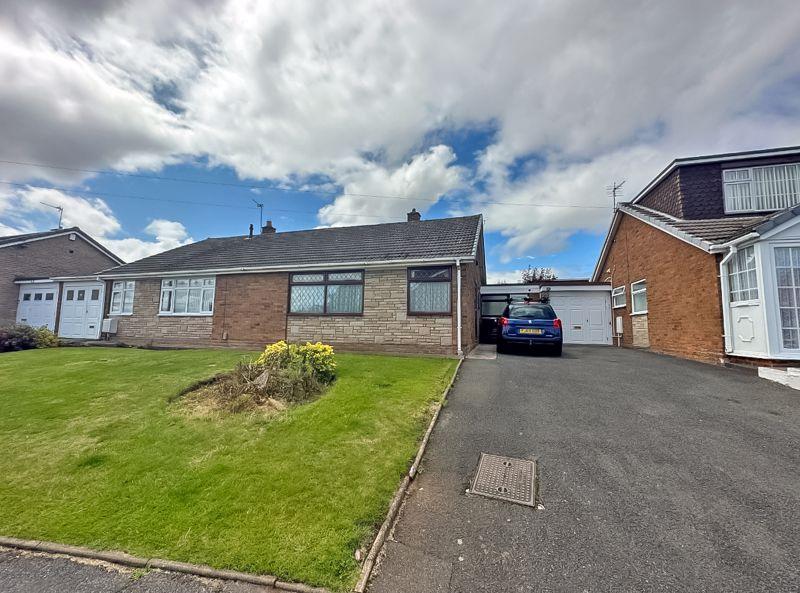 The Hayes, Summer Hayes, Willenhall 2 bed semidetached bungalow for