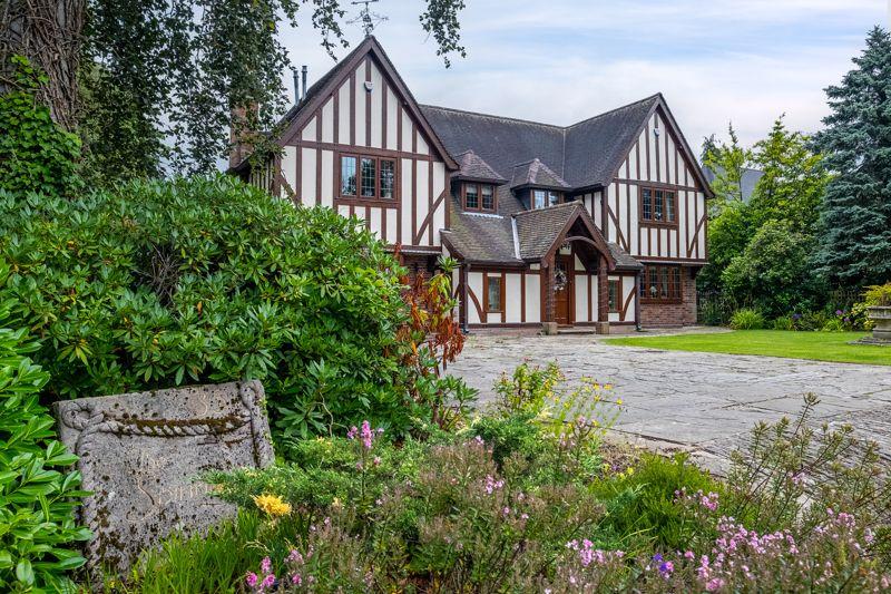 Moor Hall Drive, Four Oaks, Sutton Coldfield, B75 6LR 4 bed detached house for sale £1,750,000