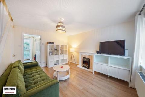 2 bedroom terraced house to rent, Ham Park Road, Stratford E15