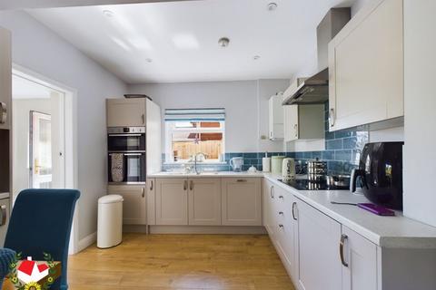 27 Tuffley Crescent, Gloucester, GL1 5ND