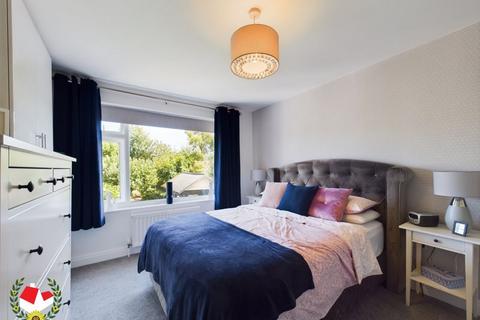 27 Tuffley Crescent, Gloucester, GL1 5ND