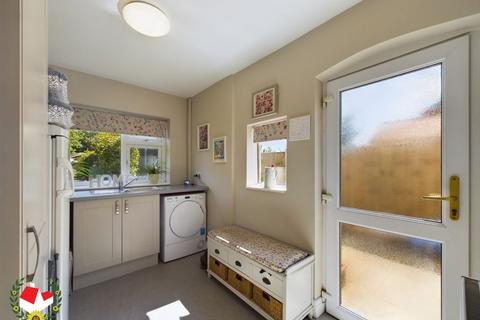 27 Tuffley Crescent, Gloucester, GL1 5ND
