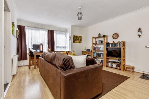 1 bedroom flat for sale - Swallow Close, Denvilles