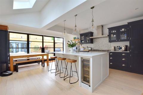 4 bedroom terraced house for sale, Manor Lane, Lee, London, SE12