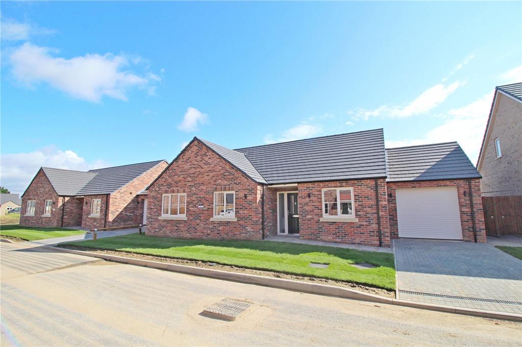 PLOT 47, KESTON FIELDS, Pinchbeck, Spalding, Lincolnshire, PE11 3 bed bungalow for sale £355,000