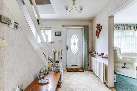 53 Elmfield Way, South Croydon, CR2 0EJ