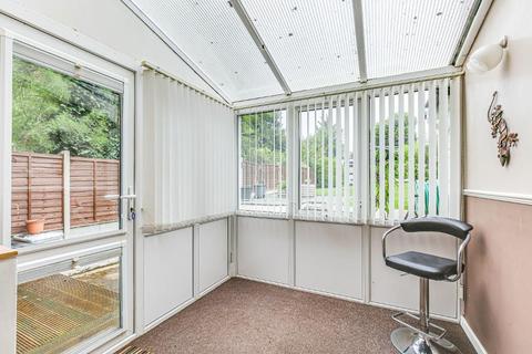 140 Littleheath Road, South Croydon, CR2 7SF