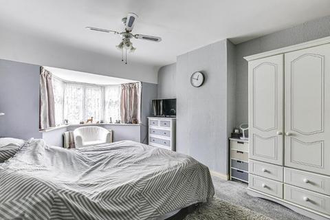 140 Littleheath Road, South Croydon, CR2 7SF