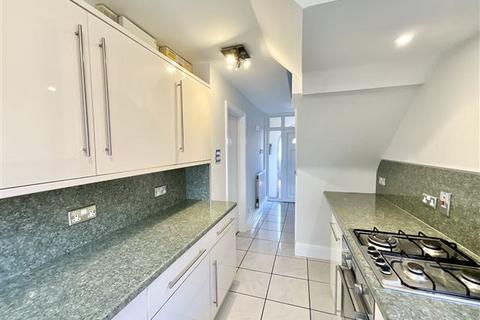 7 Bramley Hall Road, Sheffield, S13 8TX