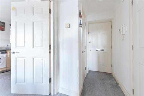 1 bedroom apartment to rent, Balfour Road, Weybridge, Surrey, KT13