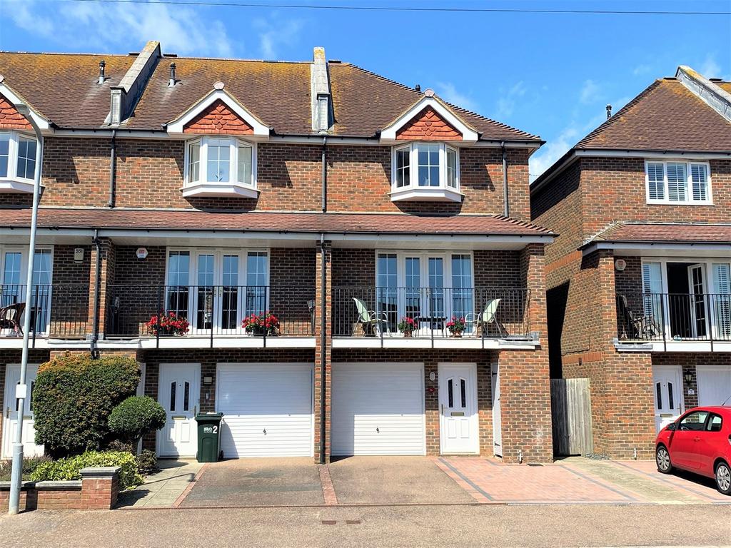Lionel Road, BexhillonSea, TN40 3 bed townhouse £425,000