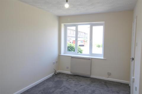 2 bedroom house for sale - St. Matthews Close, Skegness