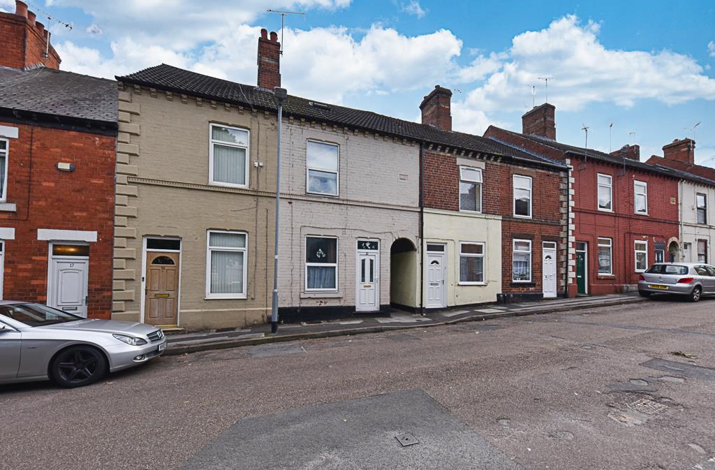 John Street, Worksop 3 bed terraced house for sale £95,000
