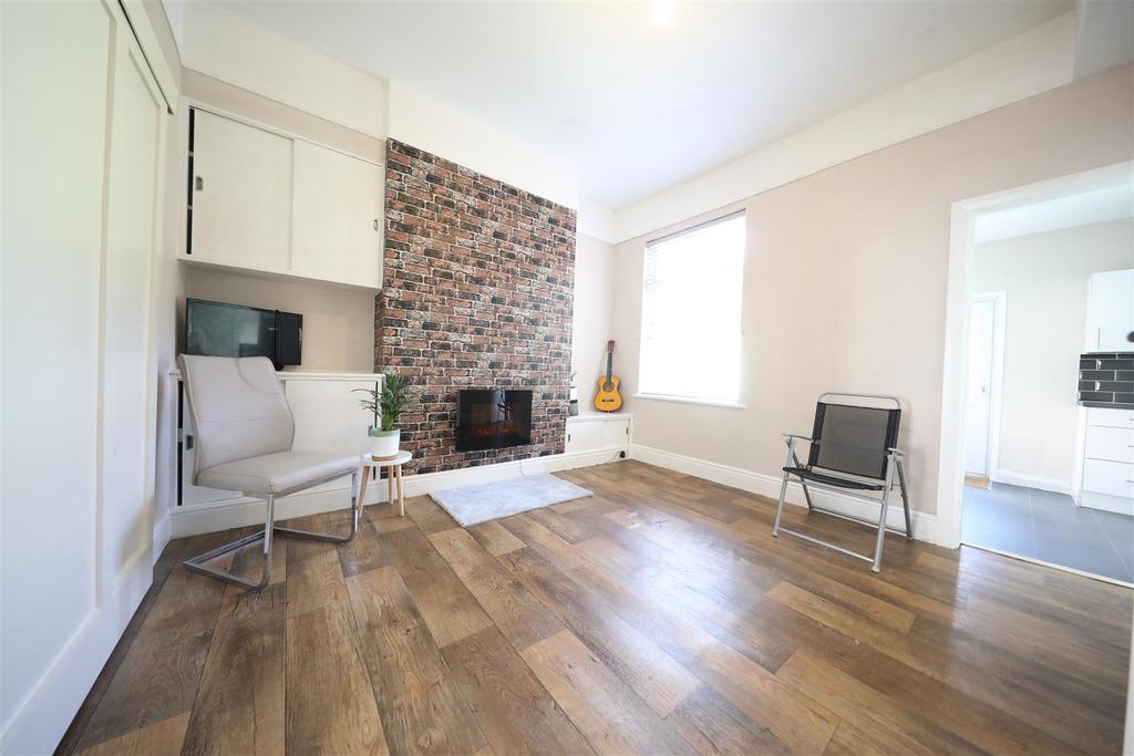 Blenheim Street, Hull 3 bed terraced house for sale £140,000