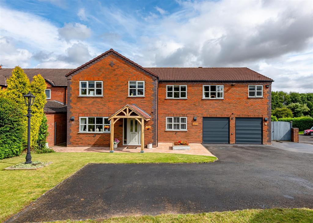 3 Mill Stream Close, Codsall, Wolverhampton 6 bed detached house for