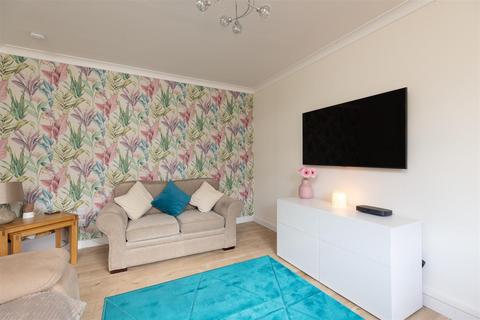 2 Ericht Way, Scone, Perth, PH2 6SL