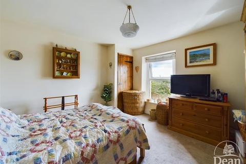 3 bedroom cottage for sale - Commercial Street, Cinderford