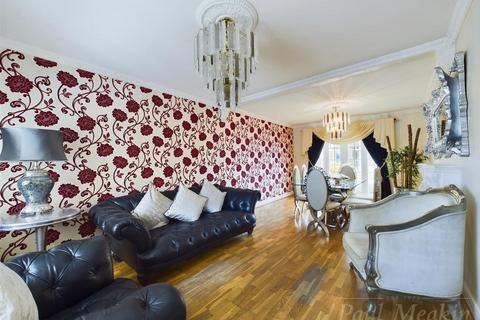 129 Uvedale Crescent, New Addington, Croydon, CR0 0BW