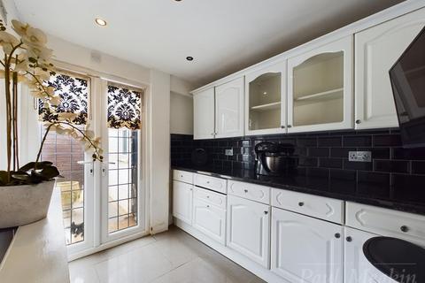 129 Uvedale Crescent, New Addington, Croydon, CR0 0BW